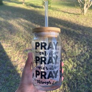 16oz Glass Libbey Cup “Pray”